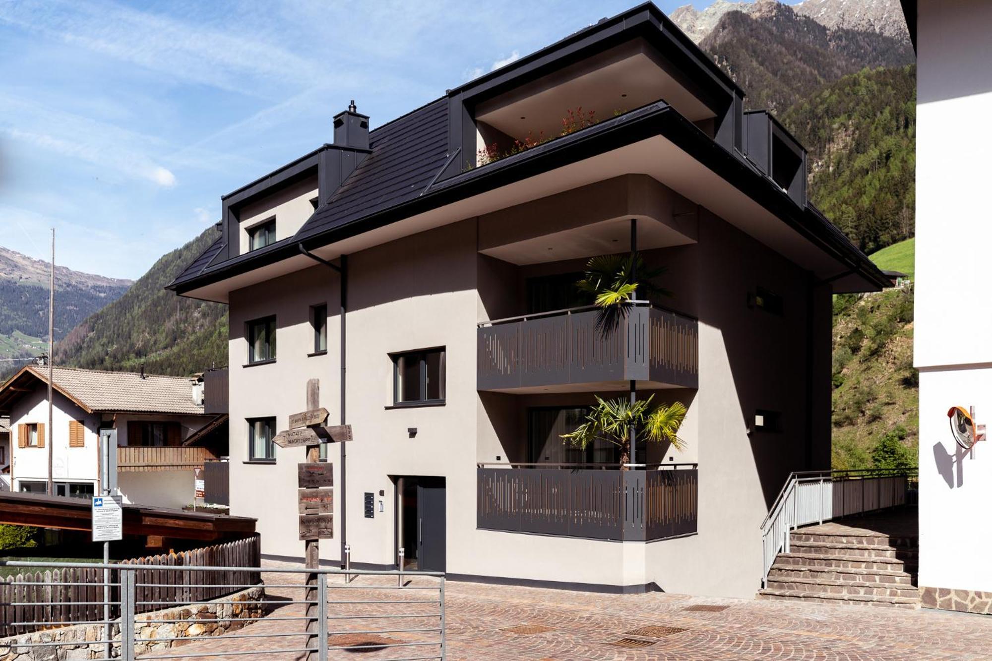 Ramoser Living Apartments San Martino In Passiria  Екстериор снимка